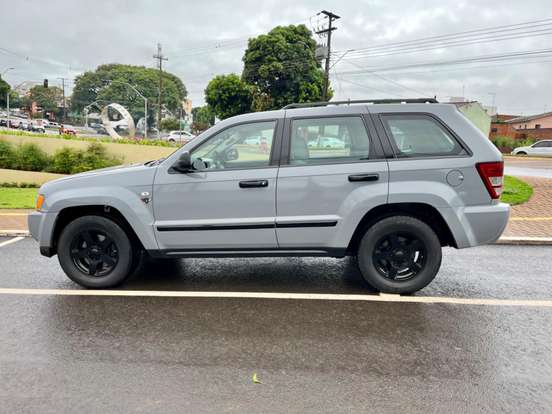 JEEP-GRAND CHEROKEE-4.7 LIMITED 4X4 V8 16V GASOLINA 4P AUTOMÁTICO JEEP-GRAND CHEROKEE-2006