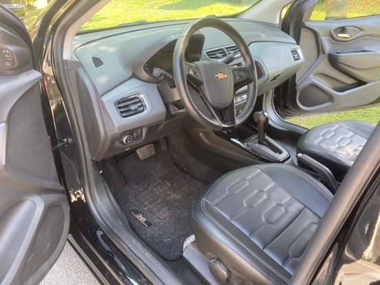 CHEVROLET-ONIX-2019