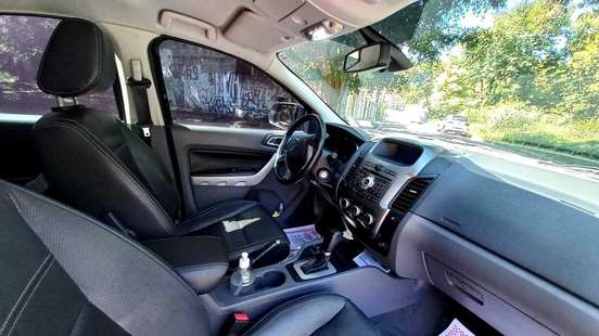 FORD-RANGER-2013