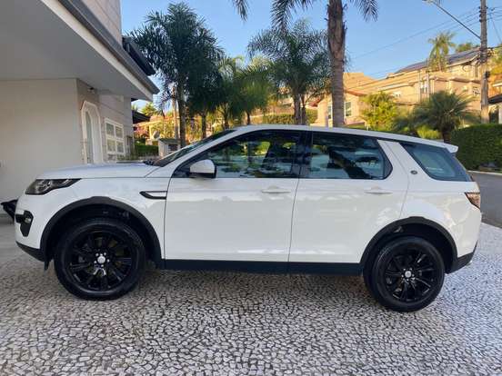LAND ROVER-DISCOVERY SPORT-2016