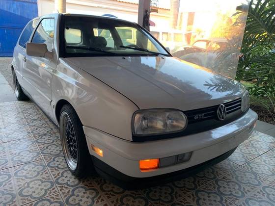 VOLKSWAGEN GOLF 2.0 MI GTI 8V GASOLINA 2P MANUAL