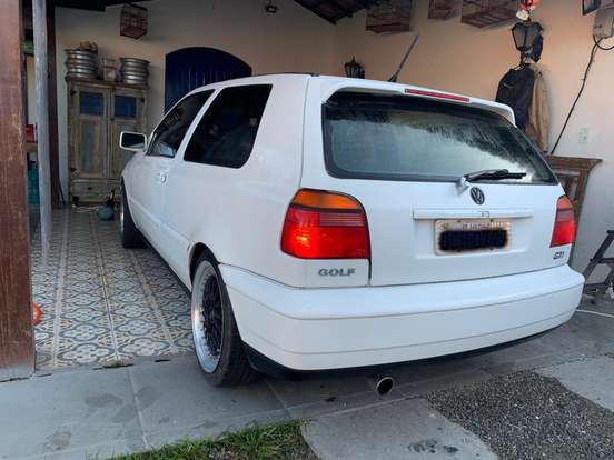 VOLKSWAGEN-GOLF-1994