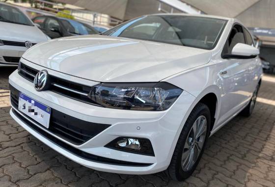 VOLKSWAGEN POLO 1.0 200 TSI COMFORTLINE AUTOMÁTICO