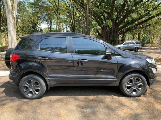 FORD ECOSPORT 1.5 TI-VCT FLEX FREESTYLE AUTOMÁTICO