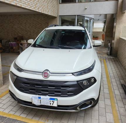 FIAT TORO 2.0 16V TURBO DIESEL FREEDOM 4WD AT9