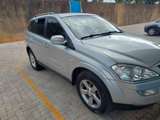 SSANGYONG KYRON 2.7 4X4 20V TURBO INTERCOOLER DIESEL 4P AUTOMÁTICO