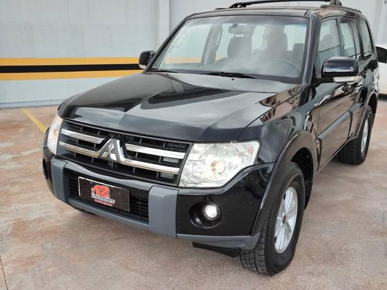 MITSUBISHI PAJERO FULL 3.8 GLS 4X4 V6 24V GASOLINA 4P AUTOMÁTICO