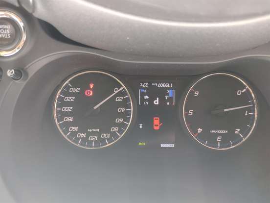 MITSUBISHI-OUTLANDER-2.2 4X4 16V DIESEL 4P AUTOMÁTICO MITSUBISHI-OUTLANDER-2016