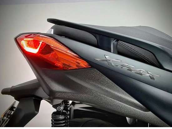YAMAHA-XMAX ABS-2022
