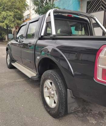 FORD-RANGER-2011