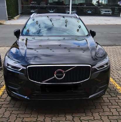 VOLVO-XC60-2.0 T5 GASOLINA MOMENTUM AWD GEARTRONIC VOLVO-XC60-2018