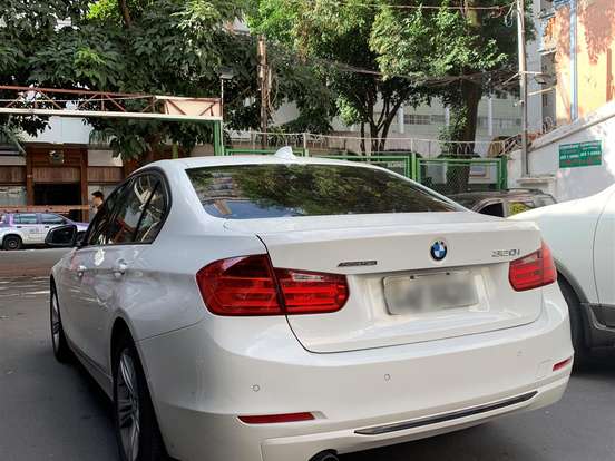 BMW-320i-2.0 SPORT GP 16V TURBO ACTIVE FLEX 4P AUTOMÁTICO BMW-320i-2015