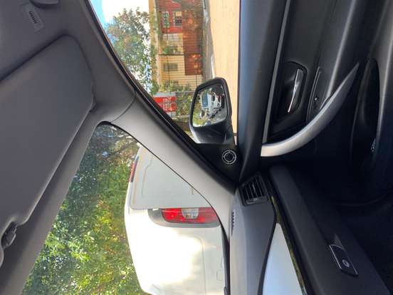 BMW-320i-2.0 SPORT GP 16V TURBO ACTIVE FLEX 4P AUTOMÁTICO BMW-320i-2015