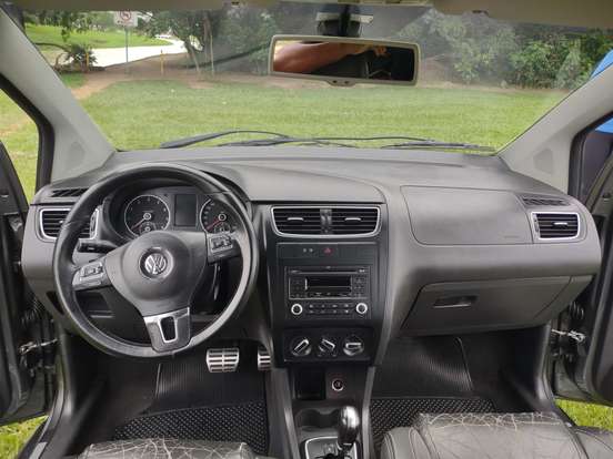 VOLKSWAGEN-SPACE CROSS-1.6 MI 8V FLEX 4P AUTOMATIZADO VOLKSWAGEN-SPACE CROSS-2011