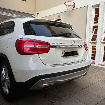 MERCEDES-BENZ-GLA 200-1.6 CGI VISION 16V TURBO FLEX 4P AUTOMÁTICO MERCEDES-BENZ-GLA 200-2015