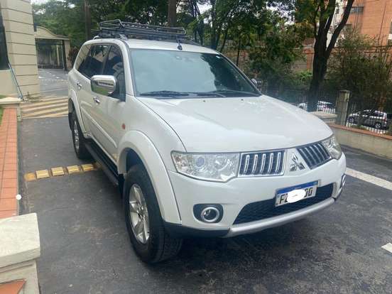 MITSUBISHI-PAJERO DAKAR-3.2 HPE 4X4 7 LUGARES 16V TURBO INTERCOOLER DIESEL 4P AUTOMÁTICO MITSUBISHI-PAJERO DAKAR-2011