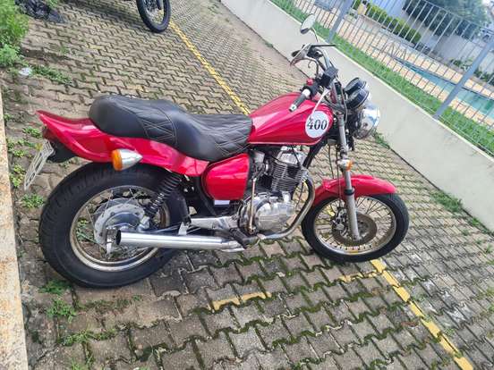 HONDA-CB 400-1982