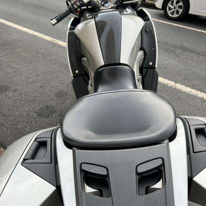 BMW-K 1600 GTL-2011