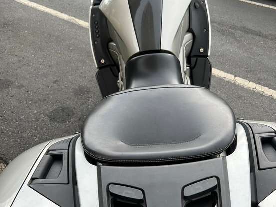 BMW-K 1600 GTL BMW-K 1600 GTL-2011