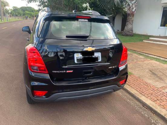 CHEVROLET-TRACKER-2017