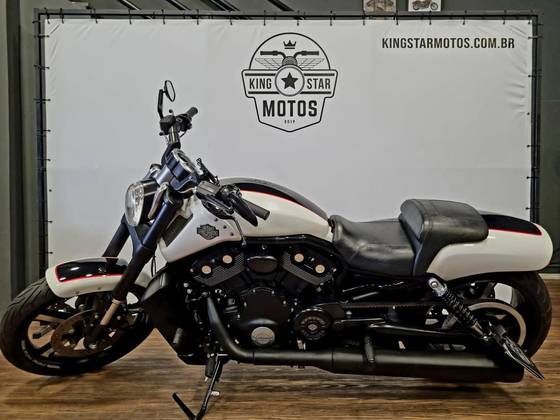 HARLEY-DAVIDSON V-ROD MUSCLE 