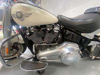 HARLEY-DAVIDSON-SOFTAIL FAT BOY-2018