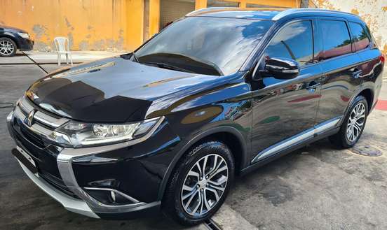 MITSUBISHI-OUTLANDER-2016