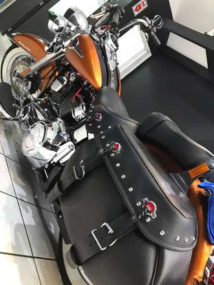 HARLEY-DAVIDSON-SOFTAIL HERITAGE CLASSIC-2016