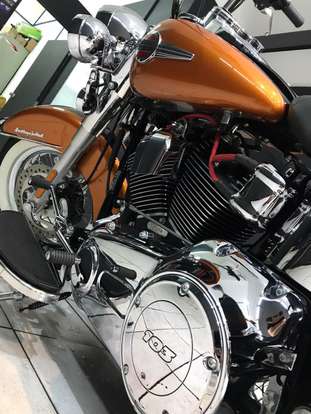 HARLEY-DAVIDSON-SOFTAIL HERITAGE CLASSIC-2016