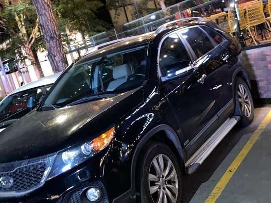 KIA-SORENTO-3.5 V6 GASOLINA EX 7L 4WD AUTOMÁTICO KIA-SORENTO-2011