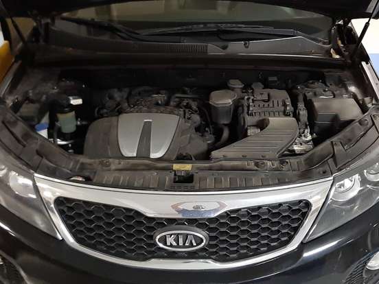 KIA-SORENTO-3.5 V6 GASOLINA EX 7L 4WD AUTOMÁTICO KIA-SORENTO-2011