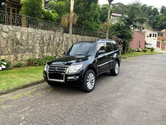 MITSUBISHI PAJERO FULL 3.2 HPE 4X4 16V TURBO INTERCOOLER DIESEL 4P AUTOMÁTICO
