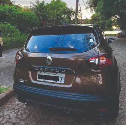 RENAULT-CAPTUR-2018