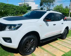 NISSAN FRONTIER 2.3 16V TURBO DIESEL LE CD 4X4 AUTOMÁTICO NISSAN FRONTIER 2.3 16V TURBO DIESEL LE CD 4X4 AUTOMÁTICO