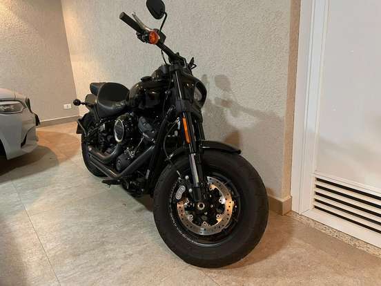 HARLEY-DAVIDSON-SOFTAIL FAT BOB 107-2018