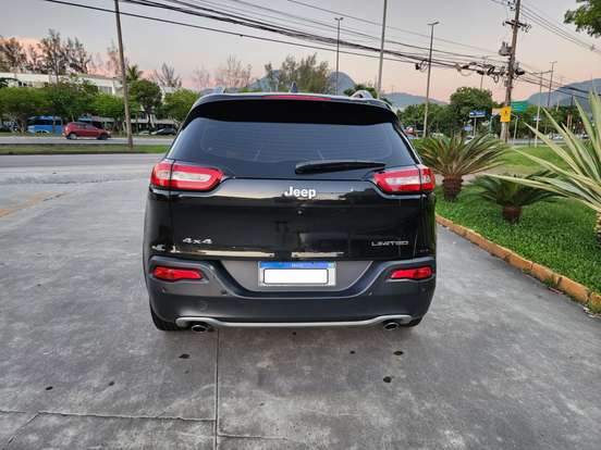 JEEP-CHEROKEE-2014