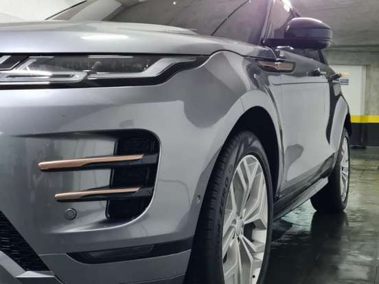 LAND ROVER-RANGE ROVER EVOQUE-2.0 P250 FLEX R-DYNAMIC SE AWD AUTOMÁTICO LAND ROVER-RANGE ROVER EVOQUE-2021