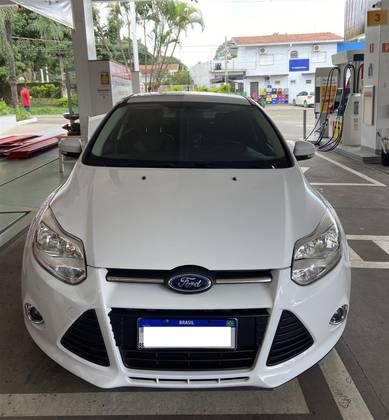 FORD FOCUS 2.0 SE PLUS 16V FLEX 4P POWERSHIFT