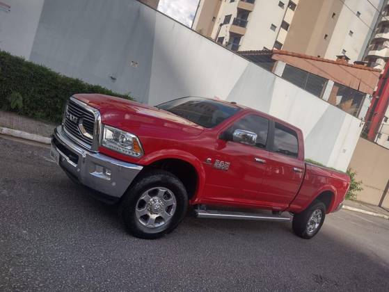 RAM 2500 6.4 V8 HEMI GASOLINA LARAMIE CD 4WD AUTOMÁTICO