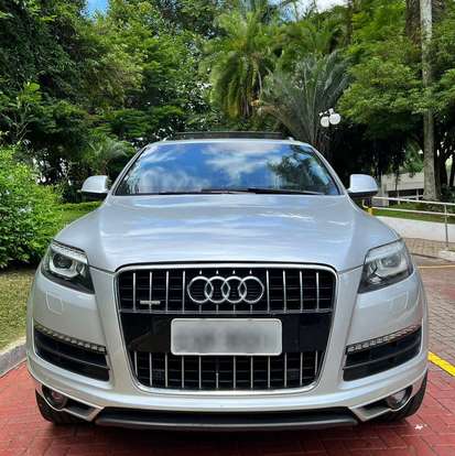 AUDI-Q7-2011