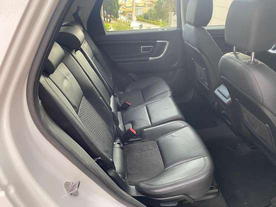 LAND ROVER-DISCOVERY SPORT-2016