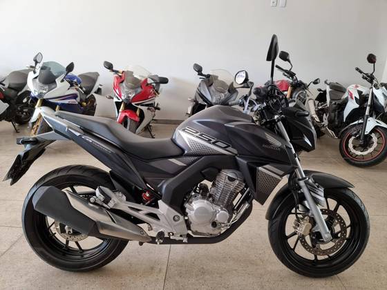 HONDA CB TWISTER ABS 