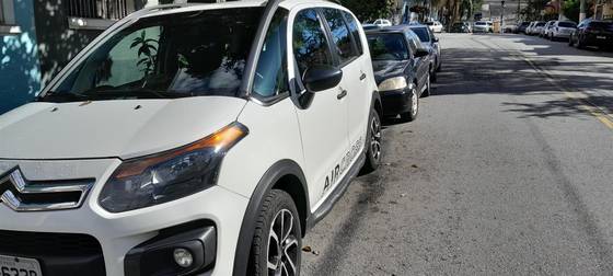 CITROËN AIRCROSS 1.6 TENDANCE 16V FLEX 4P MANUAL