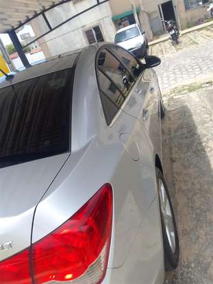CHEVROLET-CRUZE-2014