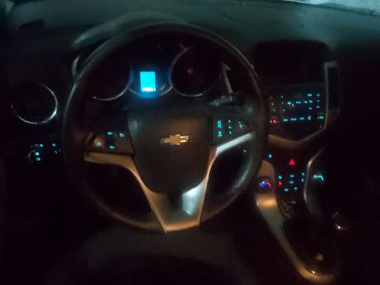 CHEVROLET-CRUZE-1.8 LT 16V FLEX 4P MANUAL CHEVROLET-CRUZE-2014