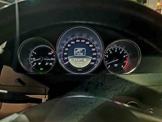 MERCEDES-BENZ-C 180-2012