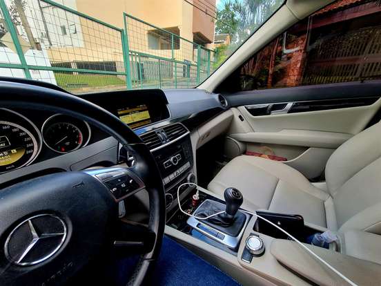 MERCEDES-BENZ-C 180-2012