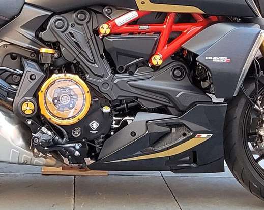 DUCATI-DIAVEL 1260 S-2022
