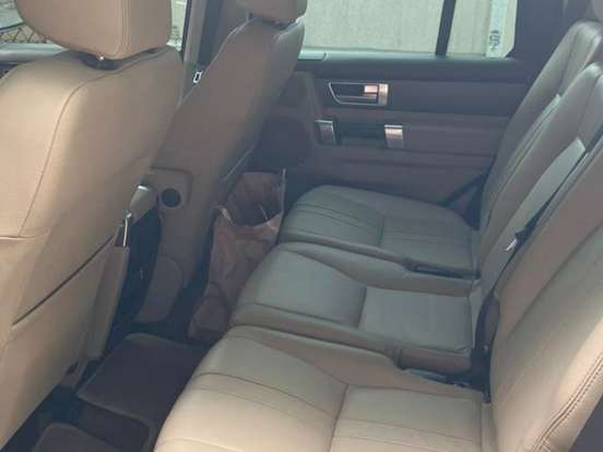 LAND ROVER-DISCOVERY 4-3.0 SE 4X4 V6 24V BI-TURBO DIESEL 4P AUTOMÁTICO LAND ROVER-DISCOVERY 4-2015