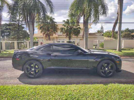 CHEVROLET-CAMARO-6.2 V8 GASOLINA SS AUTOMÁTICO CHEVROLET-CAMARO-2010